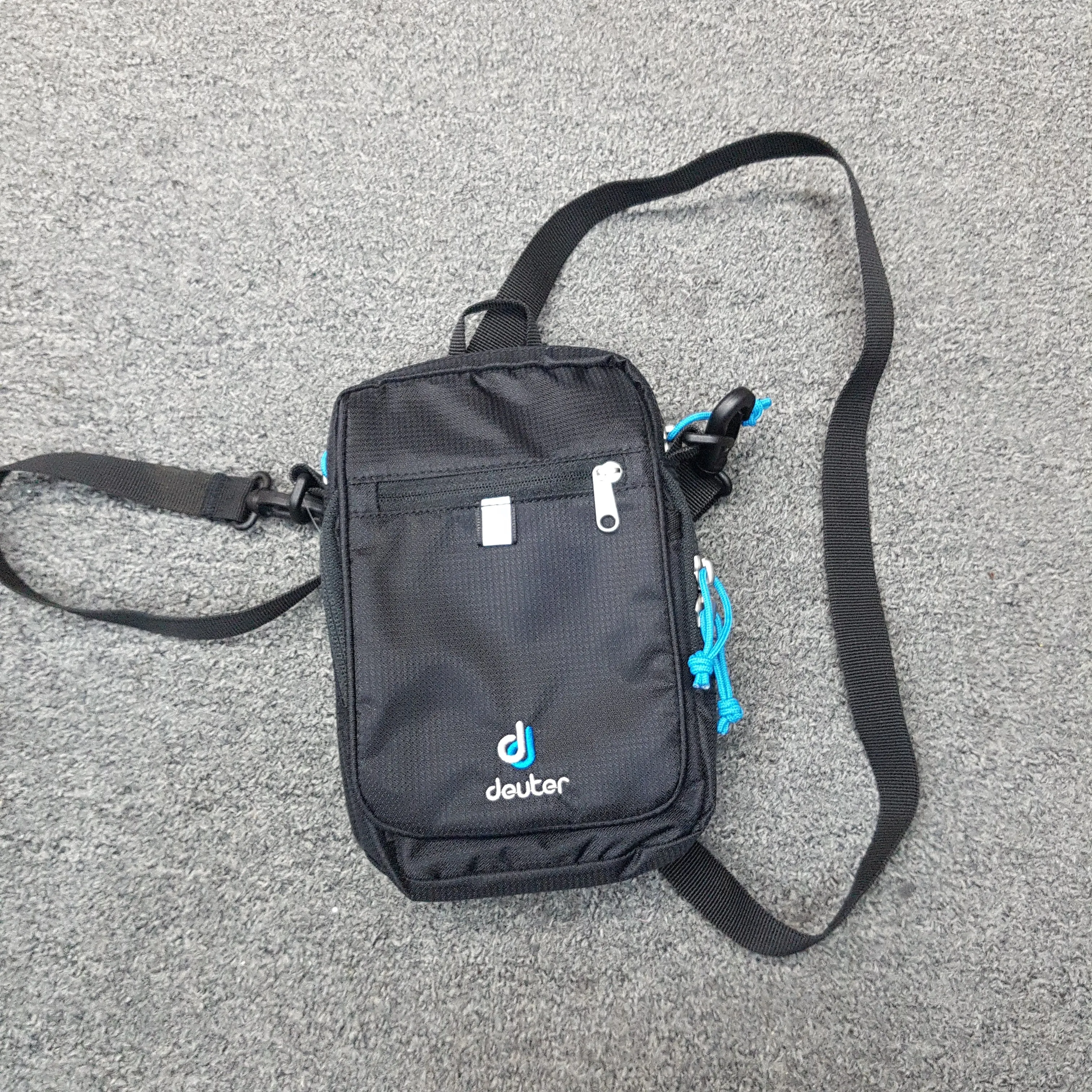 Deuter Twist 2 ,Twist 8 - Sling Bag For Work, Outing, Travel