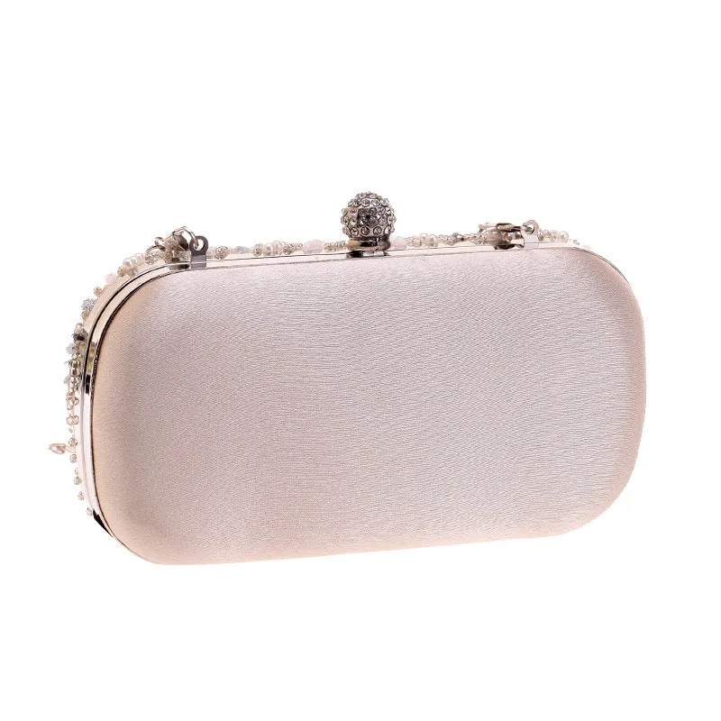 Midnight Opulence: Find Luxury in an Evening Clutch