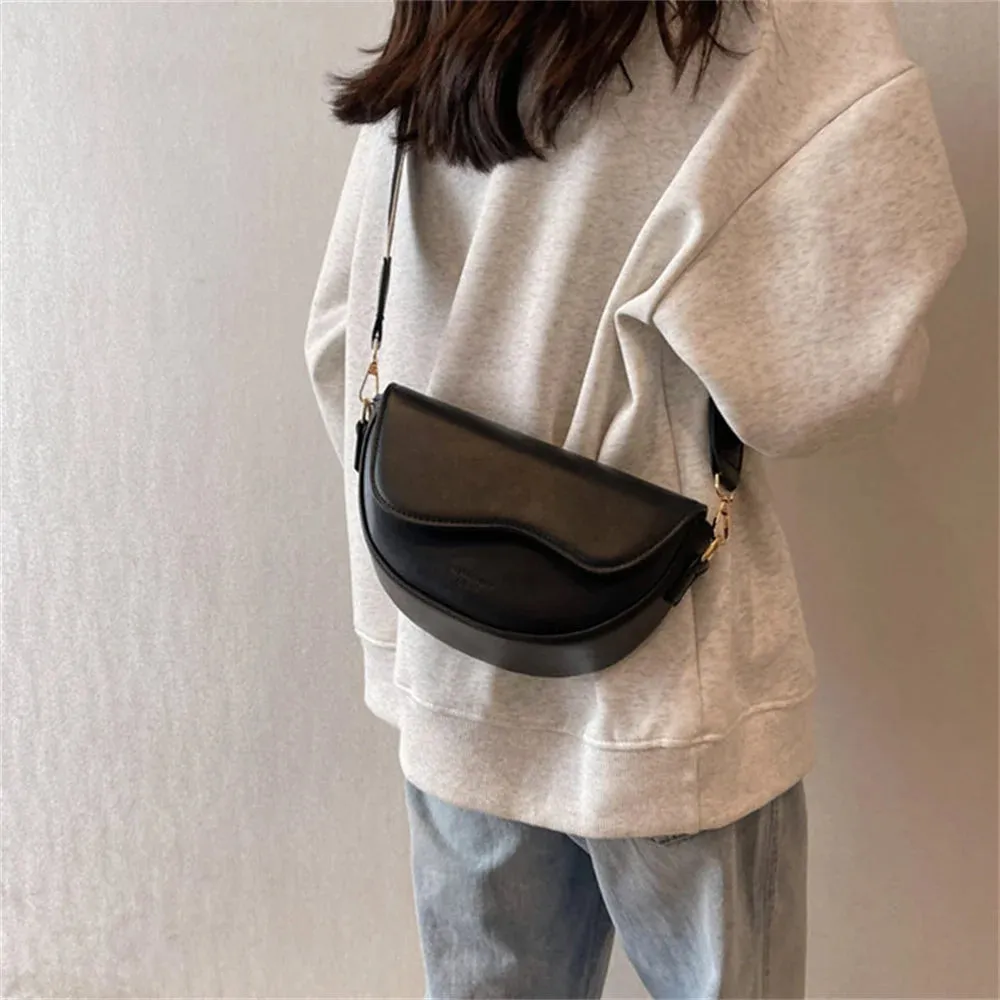 New Pu Leather Women's Crossbody Bag with Red Strap Style