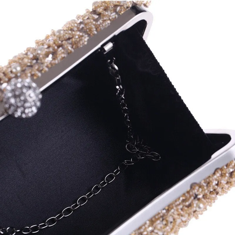 Twilight Elegance: The Perfect Evening Clutch