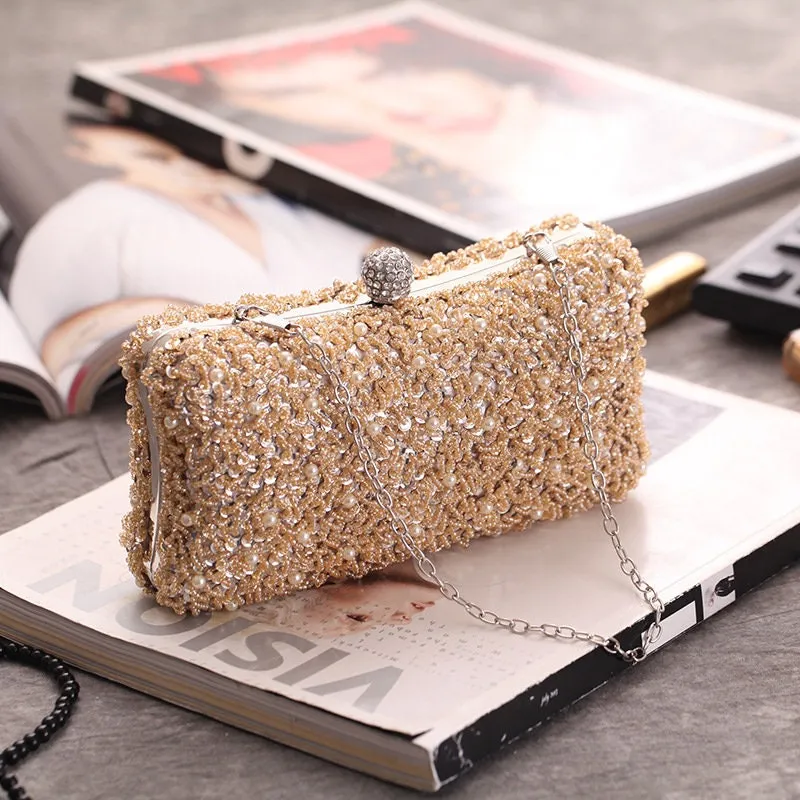 Twilight Elegance: The Perfect Evening Clutch