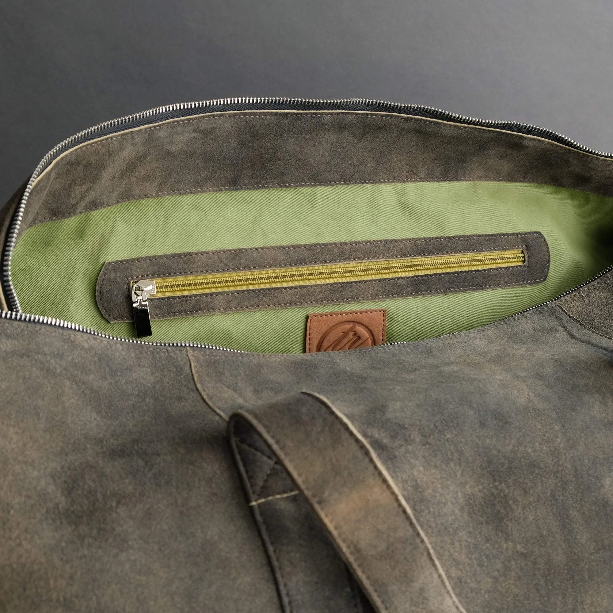 Weekender Tina XL From Walnut Goatskin Suede